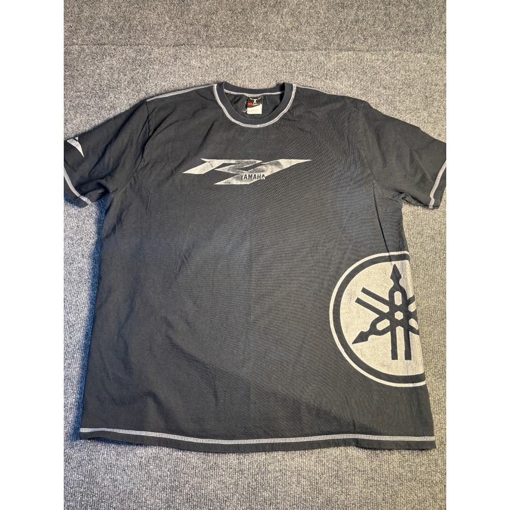 Yamaha Motorcycle Racing T-Shirt Mens Large Black Logo‎ Sport Graphic Pullover